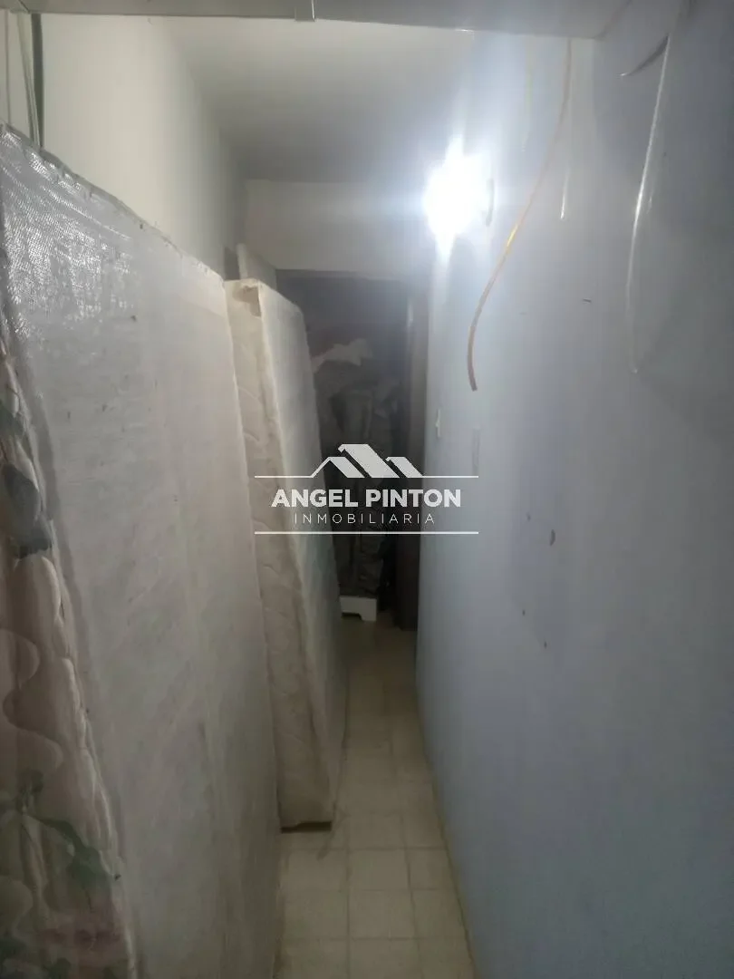 CASA COMERCIAL VENTA BELLAS ARTES MARACAIBO VENEZUELA API 8998 - 11