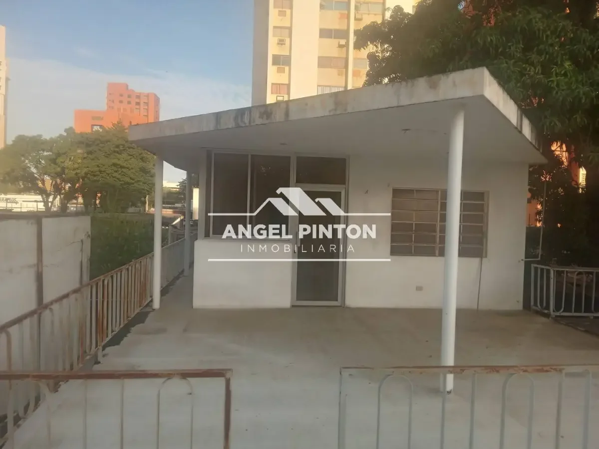 CASA COMERCIAL VENTA BELLAS ARTES MARACAIBO VENEZUELA API 8998 - 19