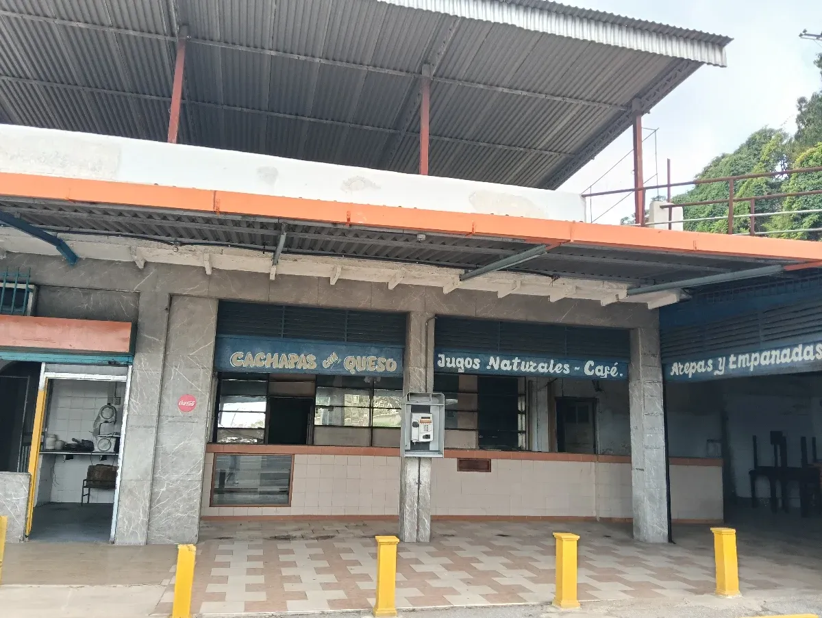 Amplio local comercial. Km 36 a orilla de la panamericana  - 6