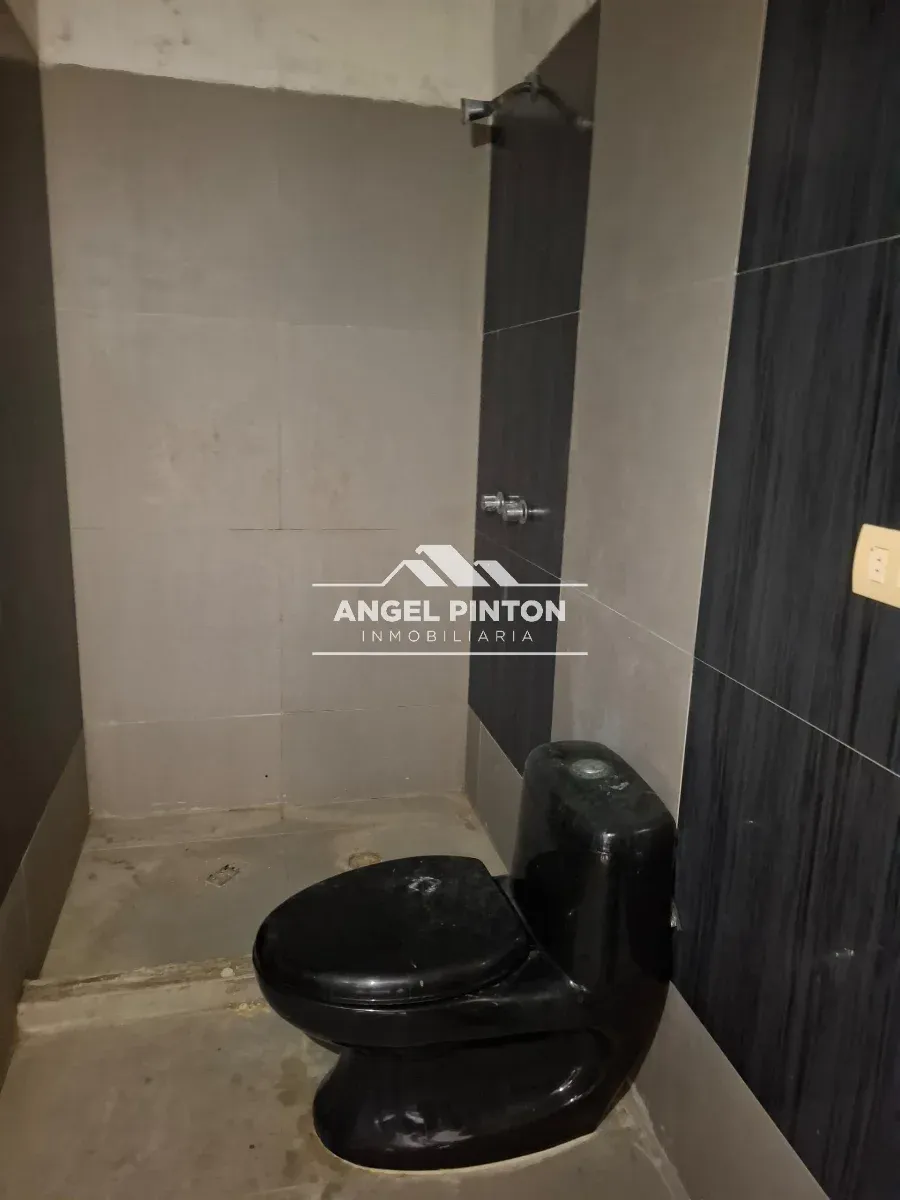 CASA EN VENTA VILLA CROACIA MARACAIBO VENEZUELA API 9351 - 6