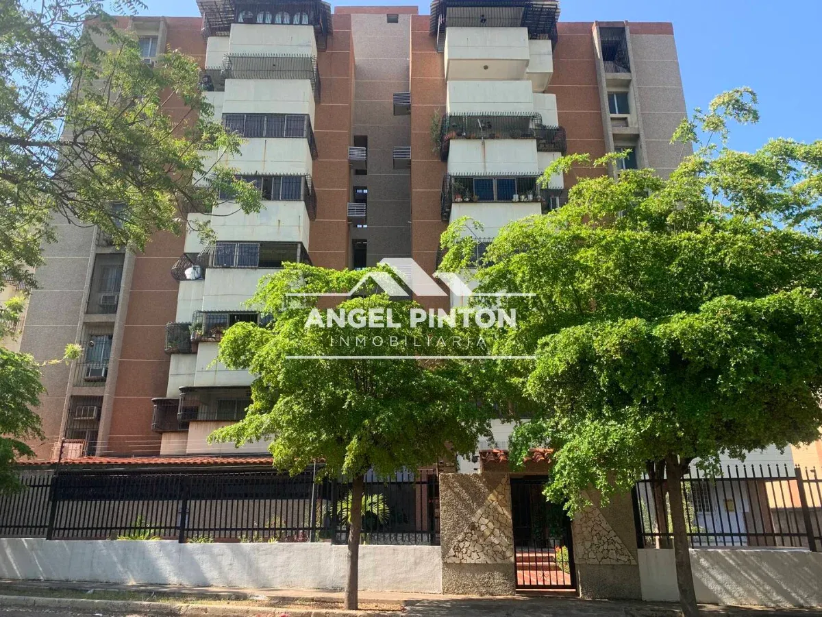APARTAMENTO VENTA LA PARAGUA MARACAIBO VENEZUELA API 9350