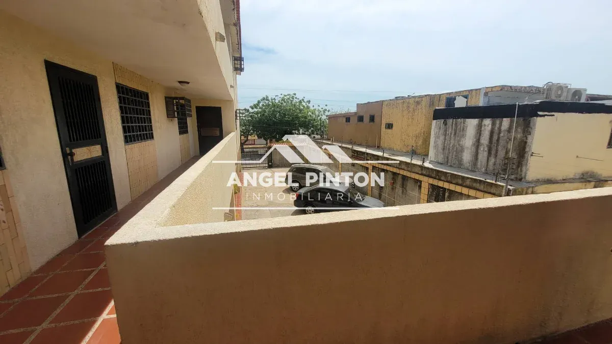 APARTAMENTO VENTA MILAGRO NORTE MARACAIBO VENEZUELA API 9110 - 3