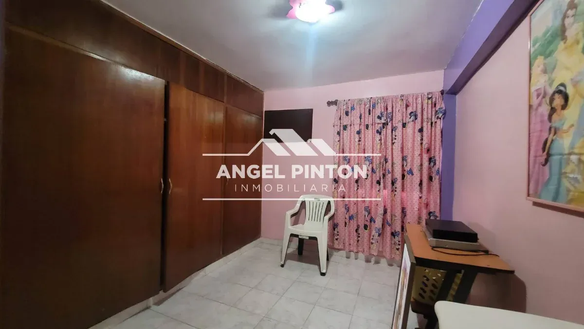 APARTAMENTO VENTA MILAGRO NORTE MARACAIBO VENEZUELA API 9110 - 6