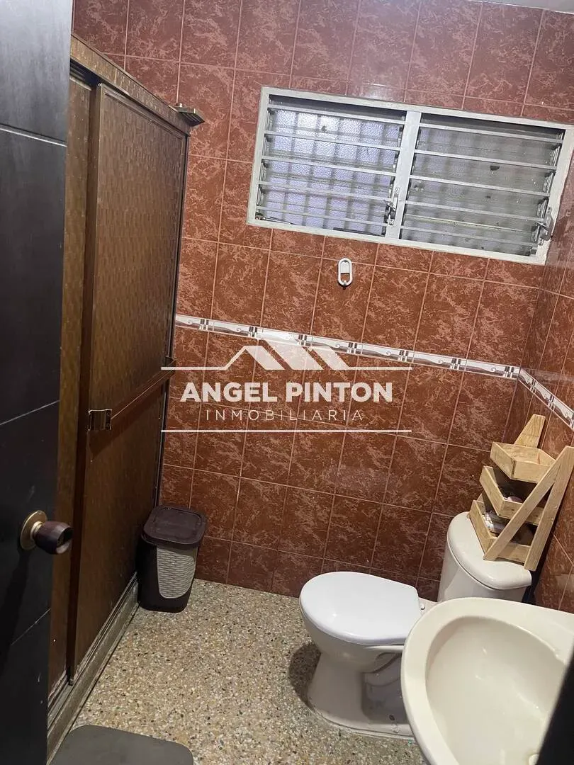 CASA CON ANEXO VENTA URB COROMOTO SAN FRANCISCO API 95755 - 7