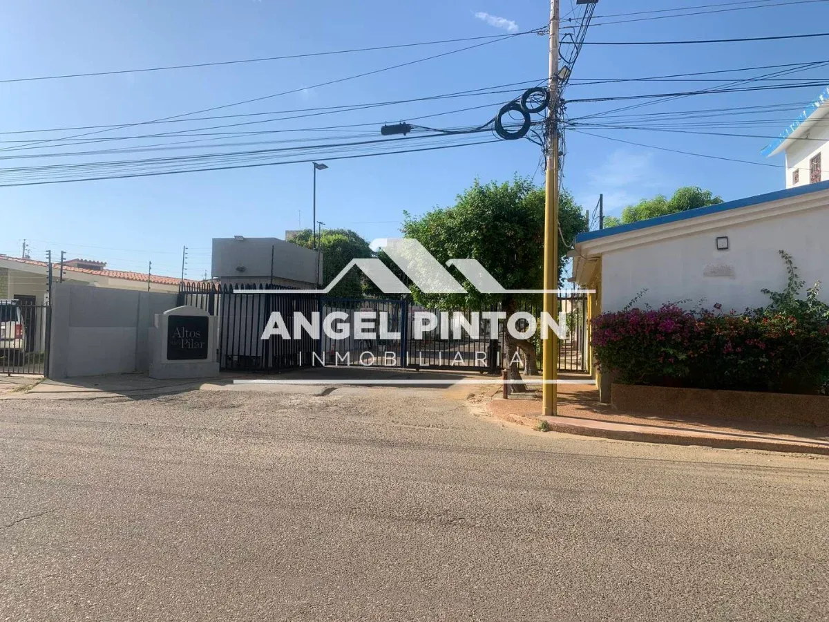 CASA VENTA ALTOS DEL PILAR MARACAIBO VENEZUELA API 9538