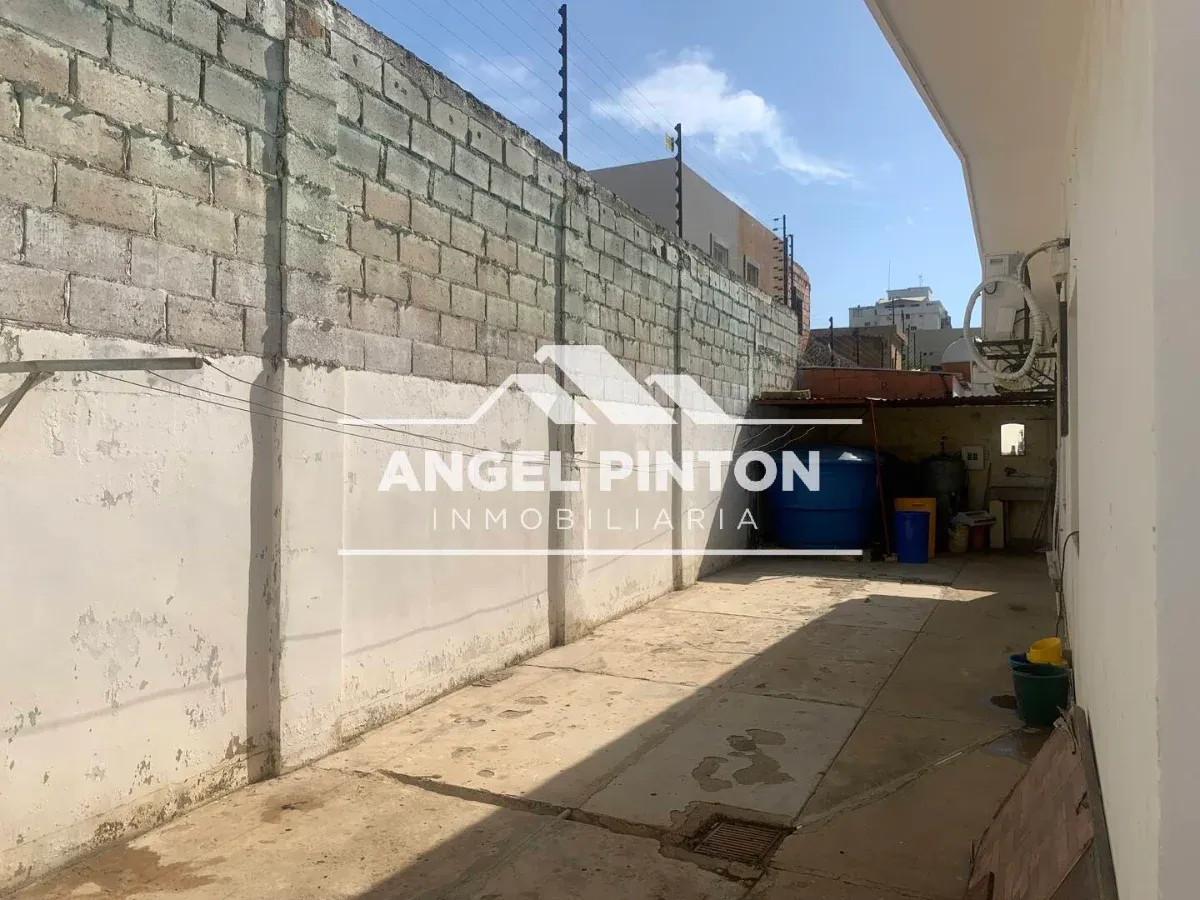 CASA VENTA ALTOS DEL PILAR MARACAIBO VENEZUELA API 9538 - 2