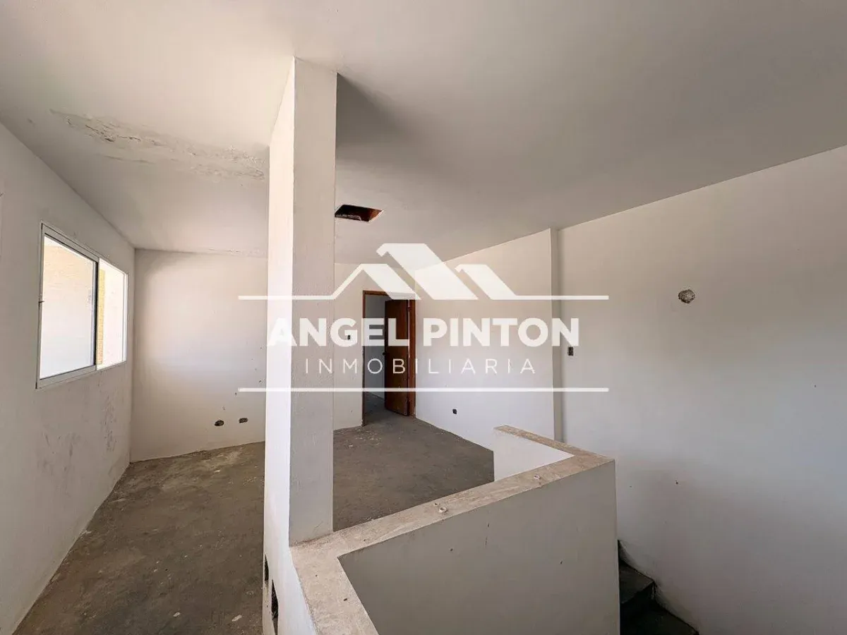 ASA EN VENTA LA CREOLE VILLA ASISIS MARACAIBO VENEZUELA API 9417 - 4