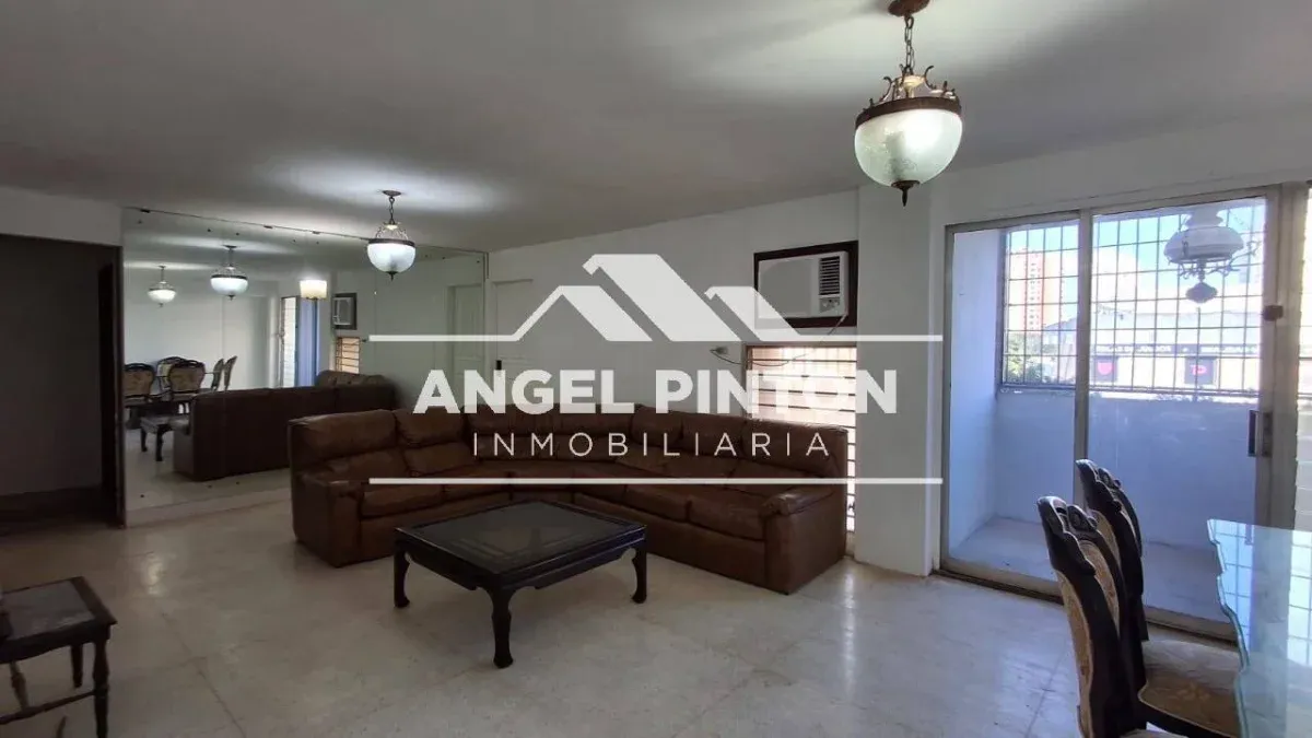 APARTAMENTO VENTA AV BELLA VISTA MARACAIBO VENEZUELA API 9388 - 7