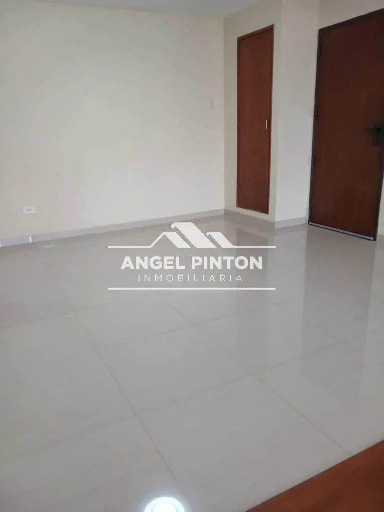 APARTAMENTO VENTA RES. ALTO VIENTO MARACAIBO VENEZUELA API 9385 - 5