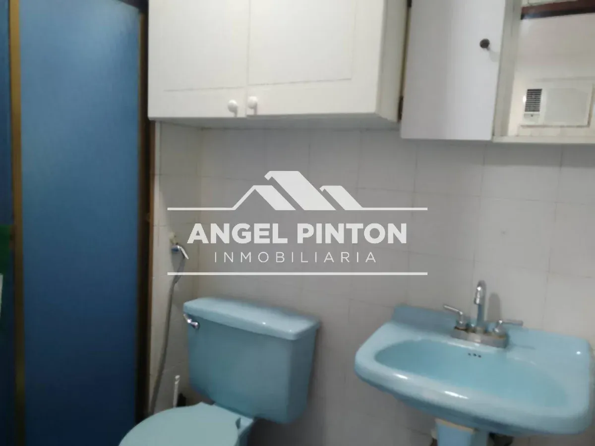 APARTAMENTO VENTA RESIDENCIAS ARAGUANEY MARACAIBO VENEZUELA API 9552 - 3