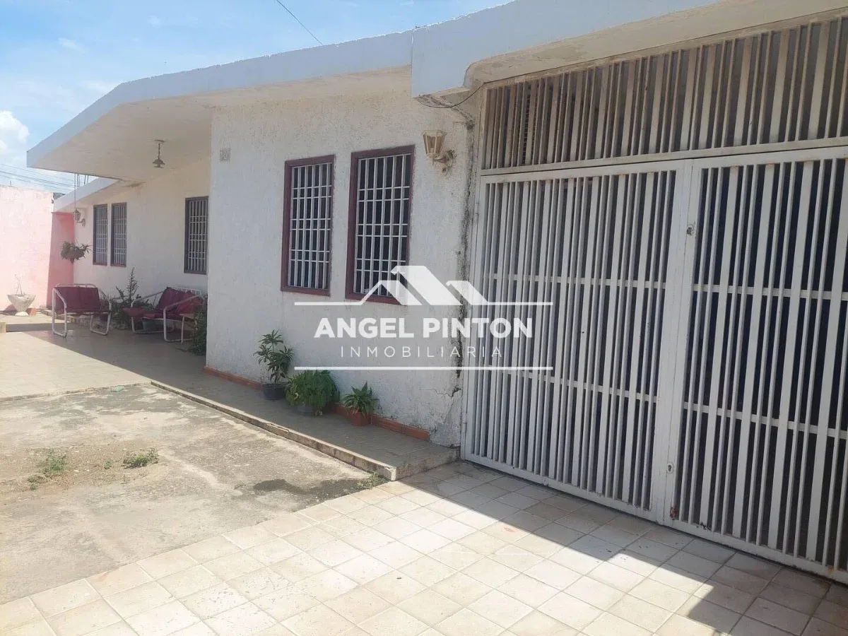 CASA VENTA SIERRA MAESTRA LA ALAMBRA SAN FRANCISCO VENEZUELA API 92230 - 6