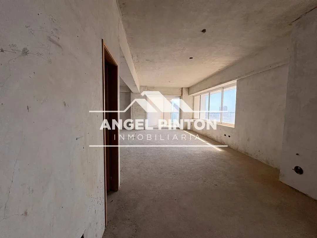 APARTAMENTO VENTA TORRE 9 MARACAIBO VENEZUELA API 9378 - 3