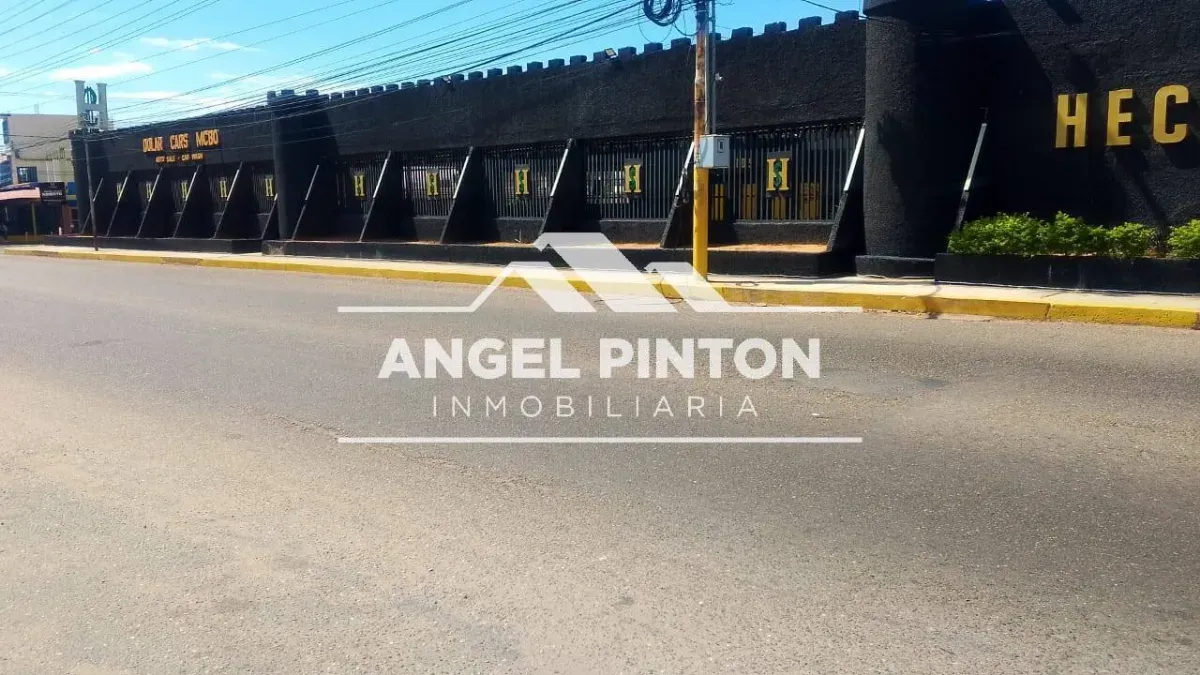  LOCAL COMERCIAL VENTA AMPARO MARACAIBO VENEZUELA API 9606 - 8