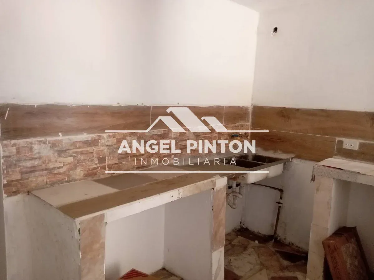 CASA VENTA SANTA ROSALIA MARACAIBO VENEZUELA API 95870 - 2