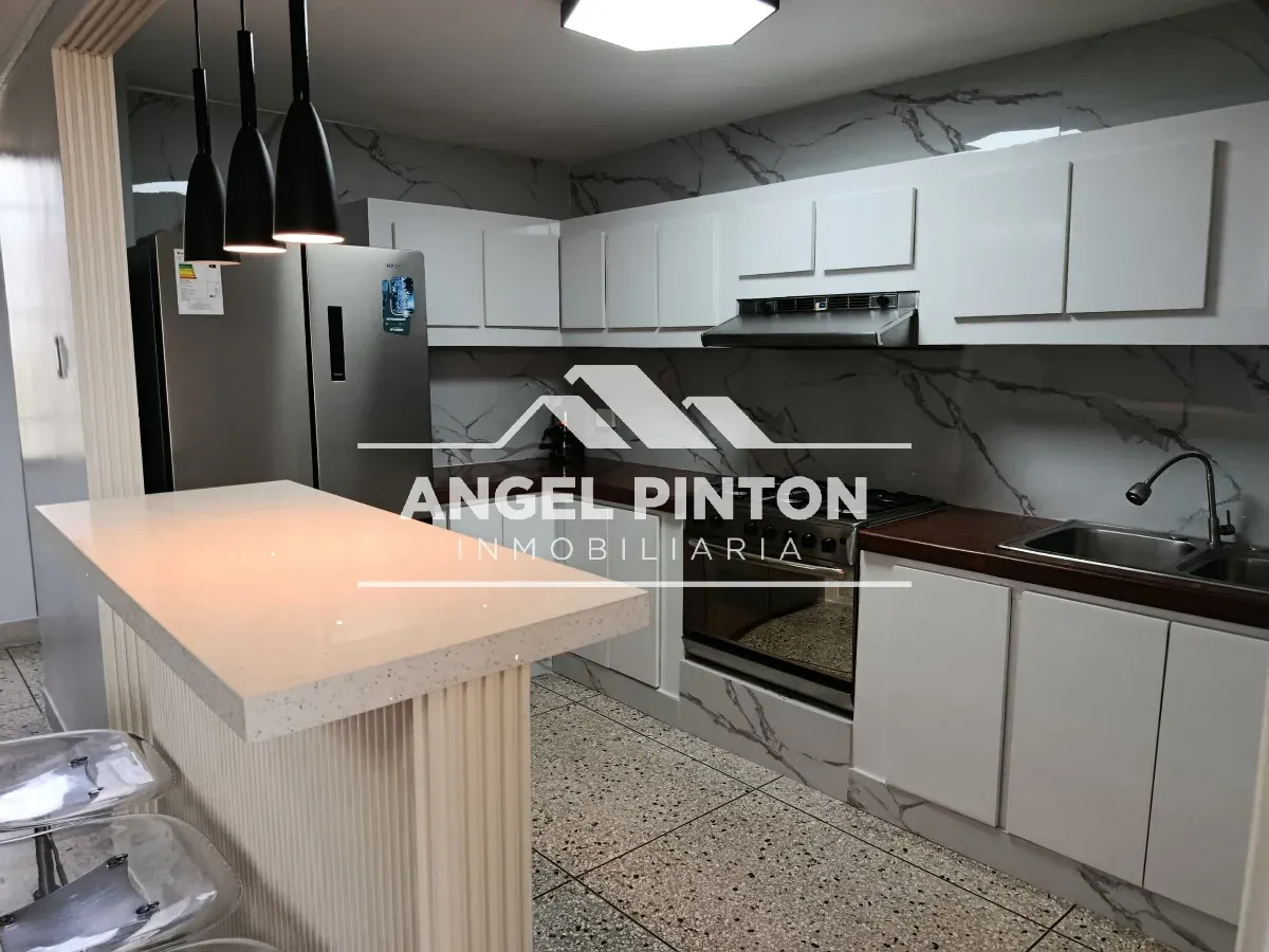 APARTAMENTO EN VENTA RES LA FLORIDA MARACAIBO VENEZUELA API 9572 - 6