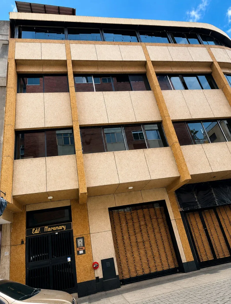 EDIFICIO COMERCIAL COMPLETO EN CHACAO | IDEAL PARA EMPRESAS E INVERSIONISTAS _71588 - 11