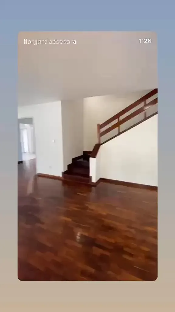 Casa Exclusiva en Calle Cerrada - Lomas de La Lagunita (659m²) - 31848561 - 4