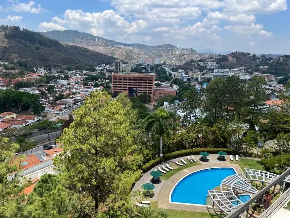 Apartamento en alquiler en La Tahona | 138 m² | USD 900 + Condominio - 54121381948