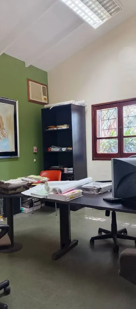 Casa de 498 m² para remodelar en Los Palos Grandes - 54121381948 - 6