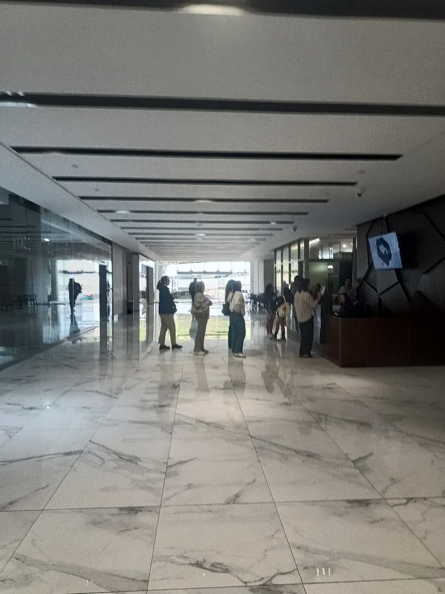FOR SALE BRAND NEW AAA Ft2 4,306 Corporate Office;Los Naránjos - 11