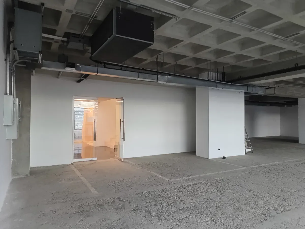 FOR SALE/EN VENTA NEW OFFICE LUXOR TOWER  - 7