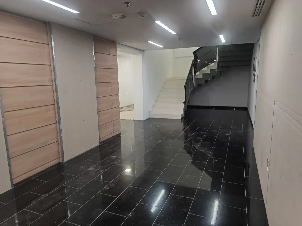 FOR SALE Ft2 1,894 BRAND NEW OFFICE LUXOR TOWER LAS MERCEDES/EN VENTA 176 m2 OFIC., NEW TORRE LUXOR - 9
