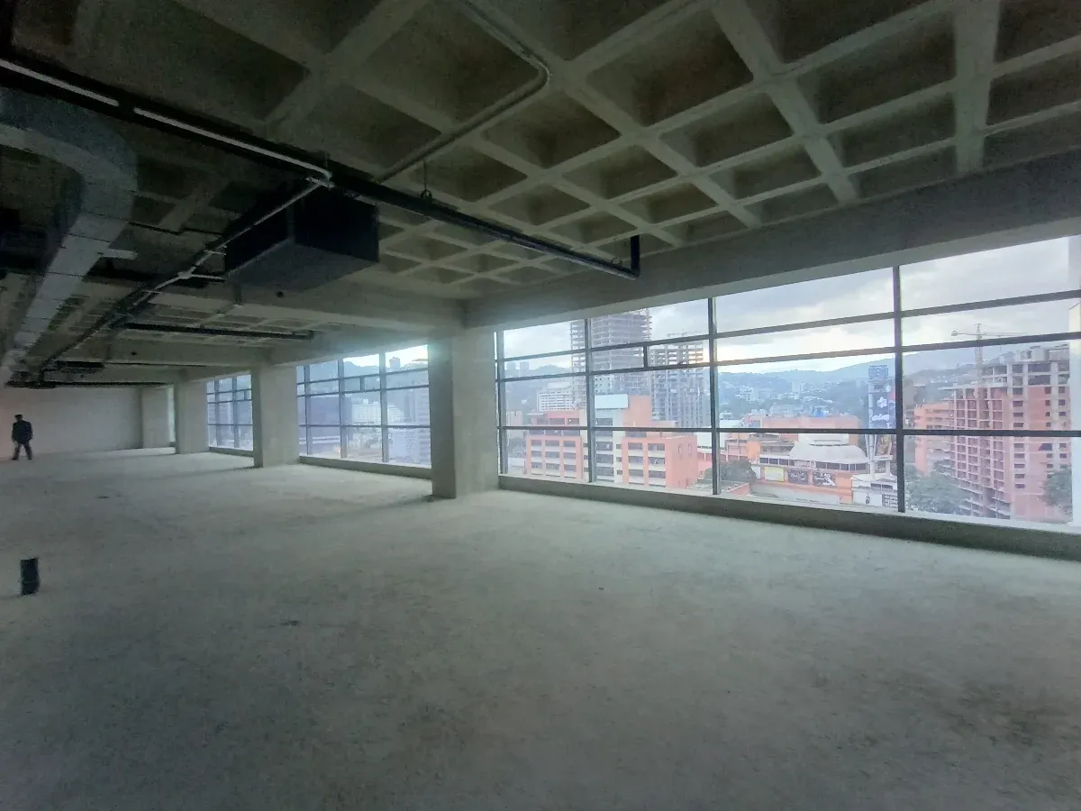 FOR SALE Ft2 1,894 BRAND NEW OFFICE LUXOR TOWER LAS MERCEDES/EN VENTA 176 m2 OFIC., NEW TORRE LUXOR - 10