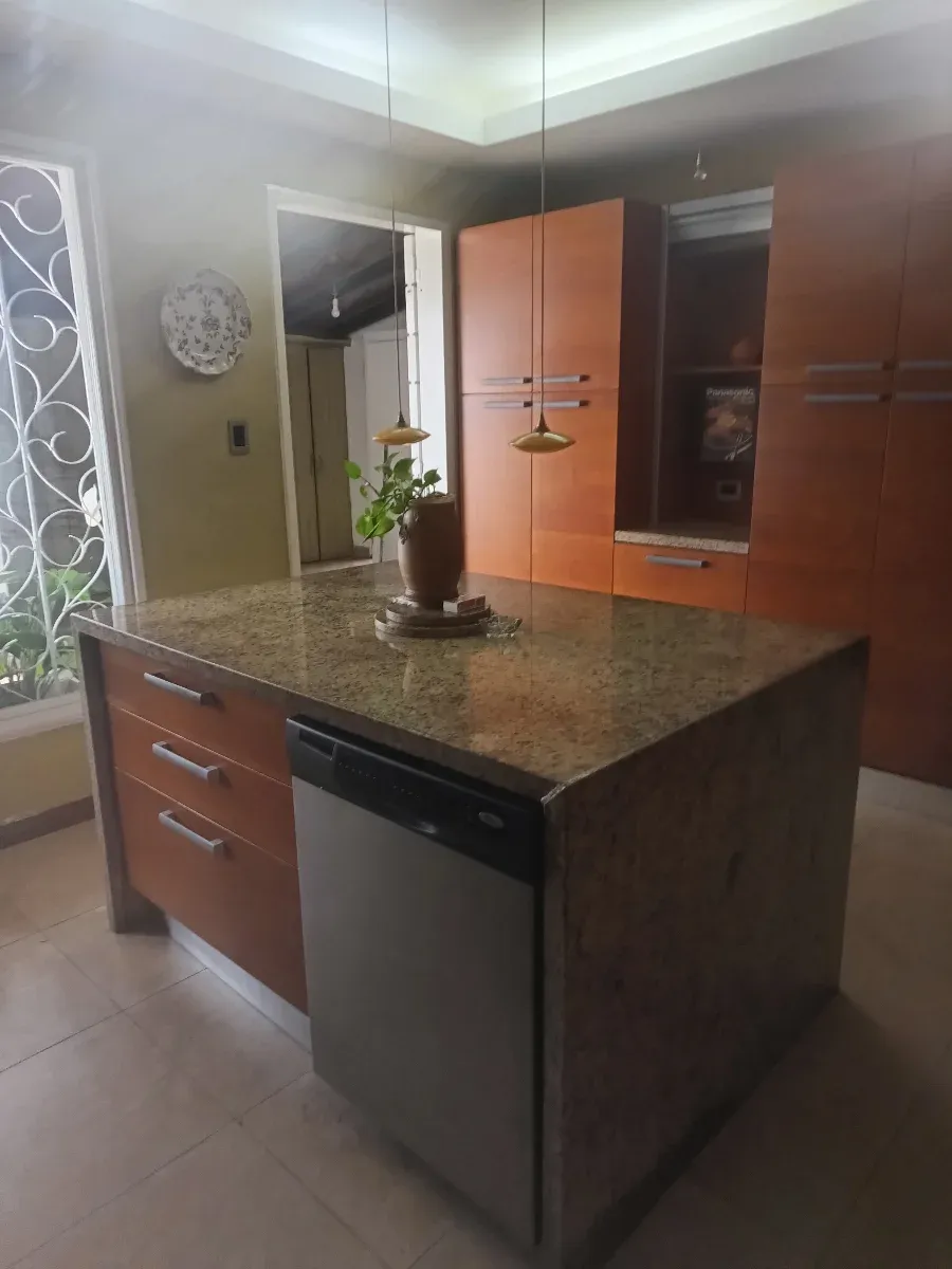 EN VENTA CASA EN CAURIMARE/FOR SALE HOME GATED COMMUNITY  - 22