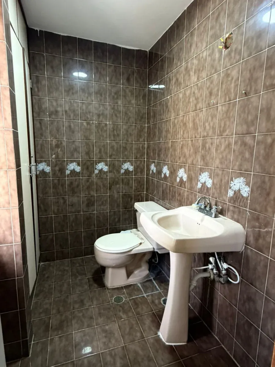 VENDO HERMOSO Y AMPLIO APARTAMENTO EN CALLE 72 DE 2 NIVELES EDIF MONTPELLIER EN LA LAGO - 4