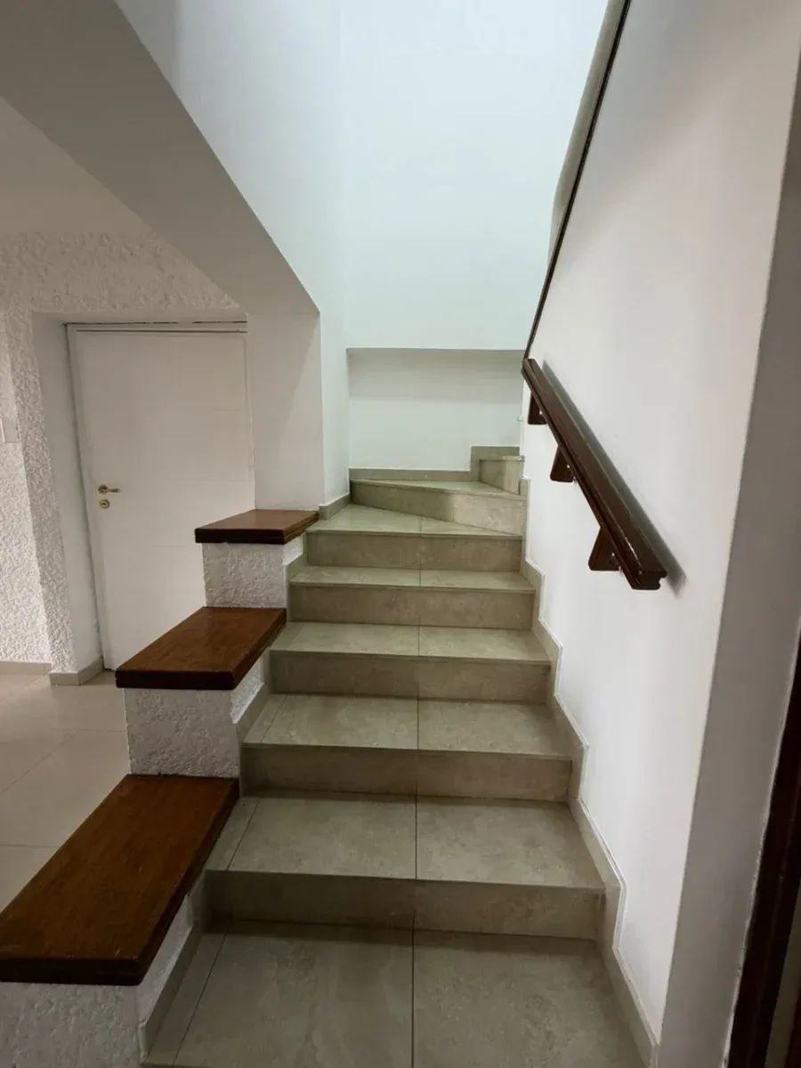 VENDO HERMOSO Y AMPLIO APARTAMENTO EN CALLE 72 DE 2 NIVELES EDIF MONTPELLIER EN LA LAGO - 12