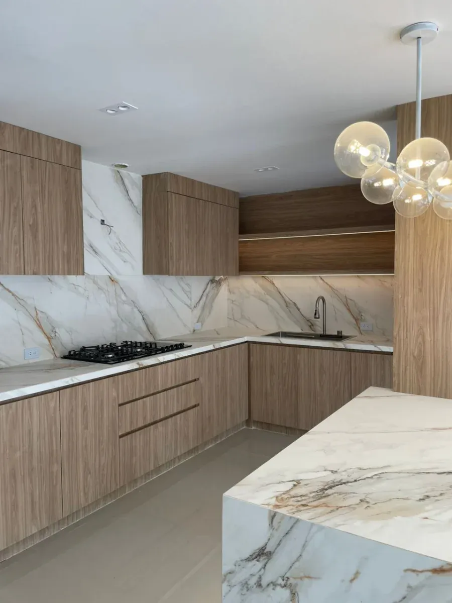 VENDO HERMOSA CASA EN URB LA ESTRELLA CON AMPLIOS Y MODERNOS ESPACIOS CON PISOS DE MARMOL - 14