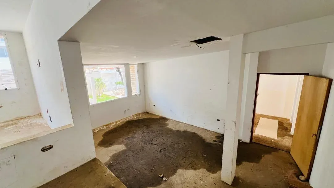 VENDO TOWNHOUSE EN GRIS EN VILLA ASSISI URB CREOLE - 3