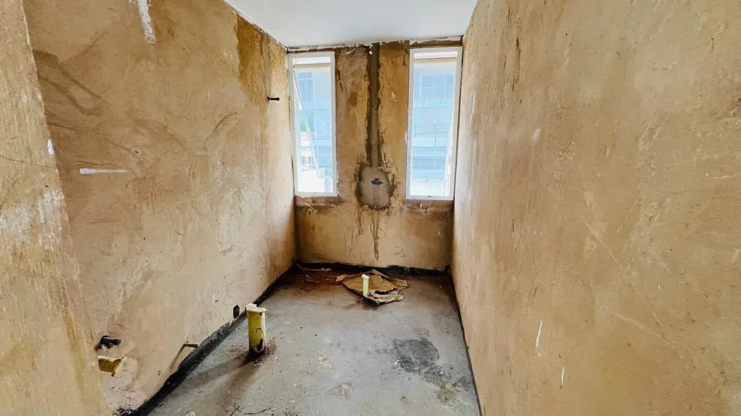 VENDO TOWNHOUSE EN GRIS EN VILLA ASSISI URB CREOLE - 6