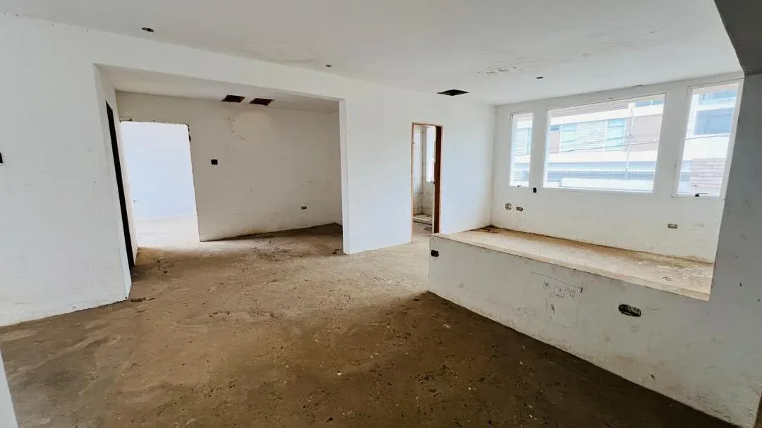 VENDO TOWNHOUSE EN GRIS EN VILLA ASSISI URB CREOLE - 13