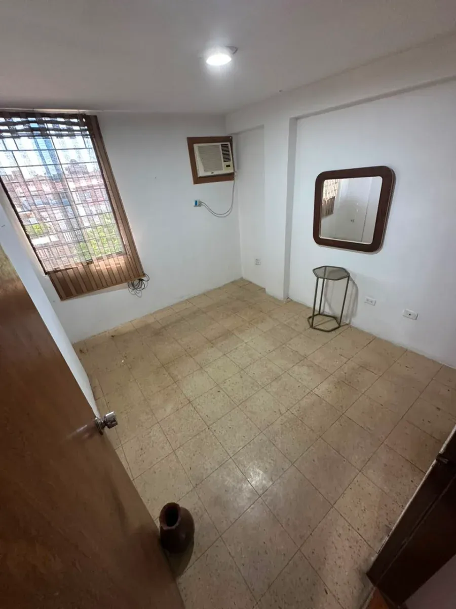 ALQUILER APARTAMENTO RESIDENCIA CUMBRES DE MARACAIBO SECTOR AMPARO SEMI AMOBLADO  - 5