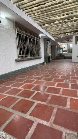 View 16