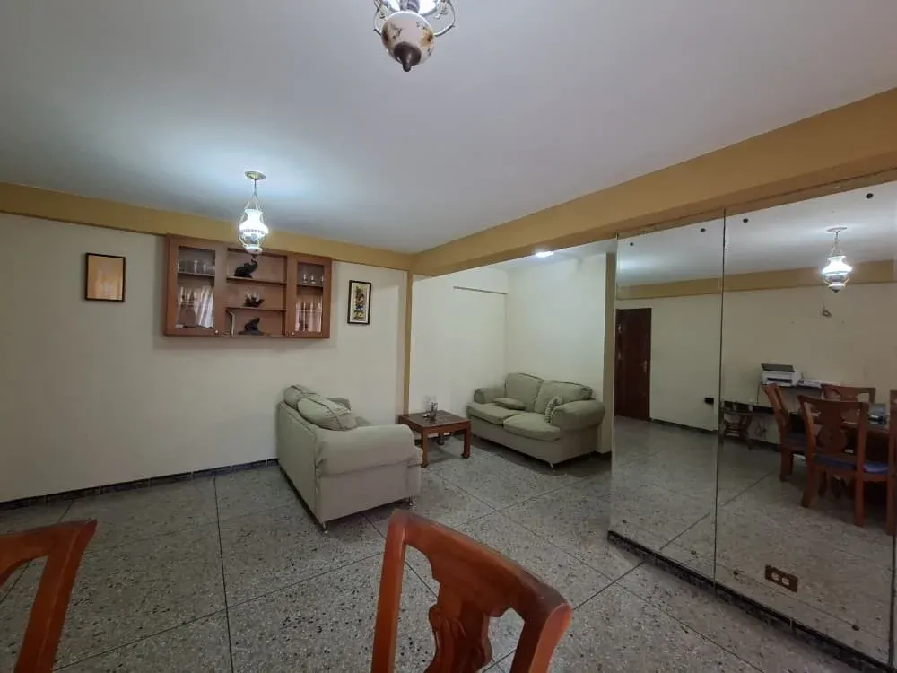 VENDO APARTAMENTO RESIDENCIAS PALAIMA SIN AMOBLAR PISO BAJO - 8
