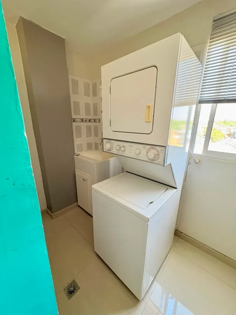 VENDO APARTAMENTO AMOBLADO ACTUALIZADO EN ZONA OESTE  - 12
