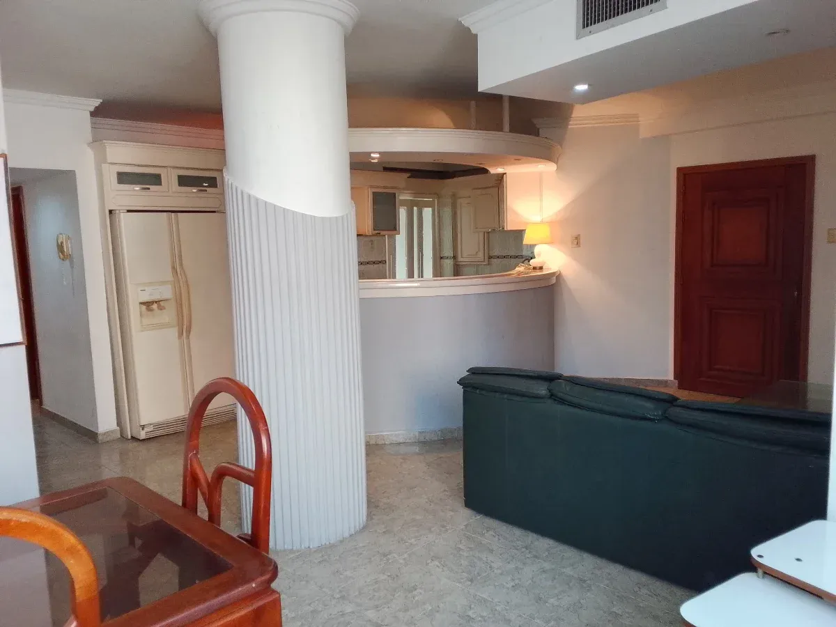 VENDO APARTAMENTO PARA ACTUALIZAR - EXCELENTE UBICACION EN RESD. MARIA VICTORIA EN AV. 8 SANTA RITA  - 6