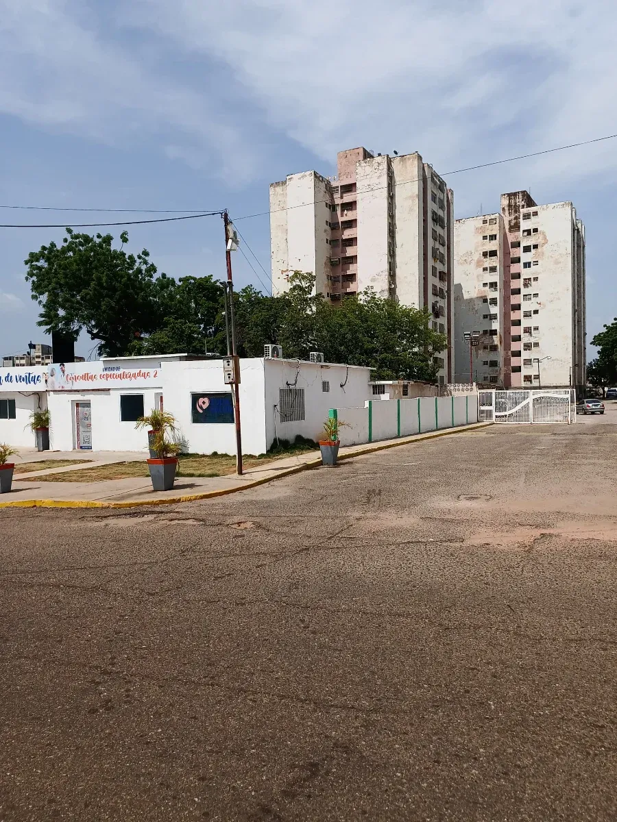 Vendo Apartamento en Sabaneta  Edif Las Flores  - 3