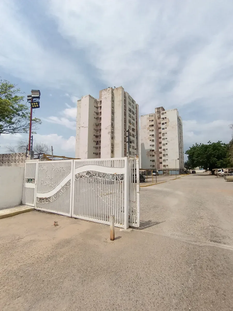 Vendo Apartamento en Sabaneta  Edif Las Flores  - 7