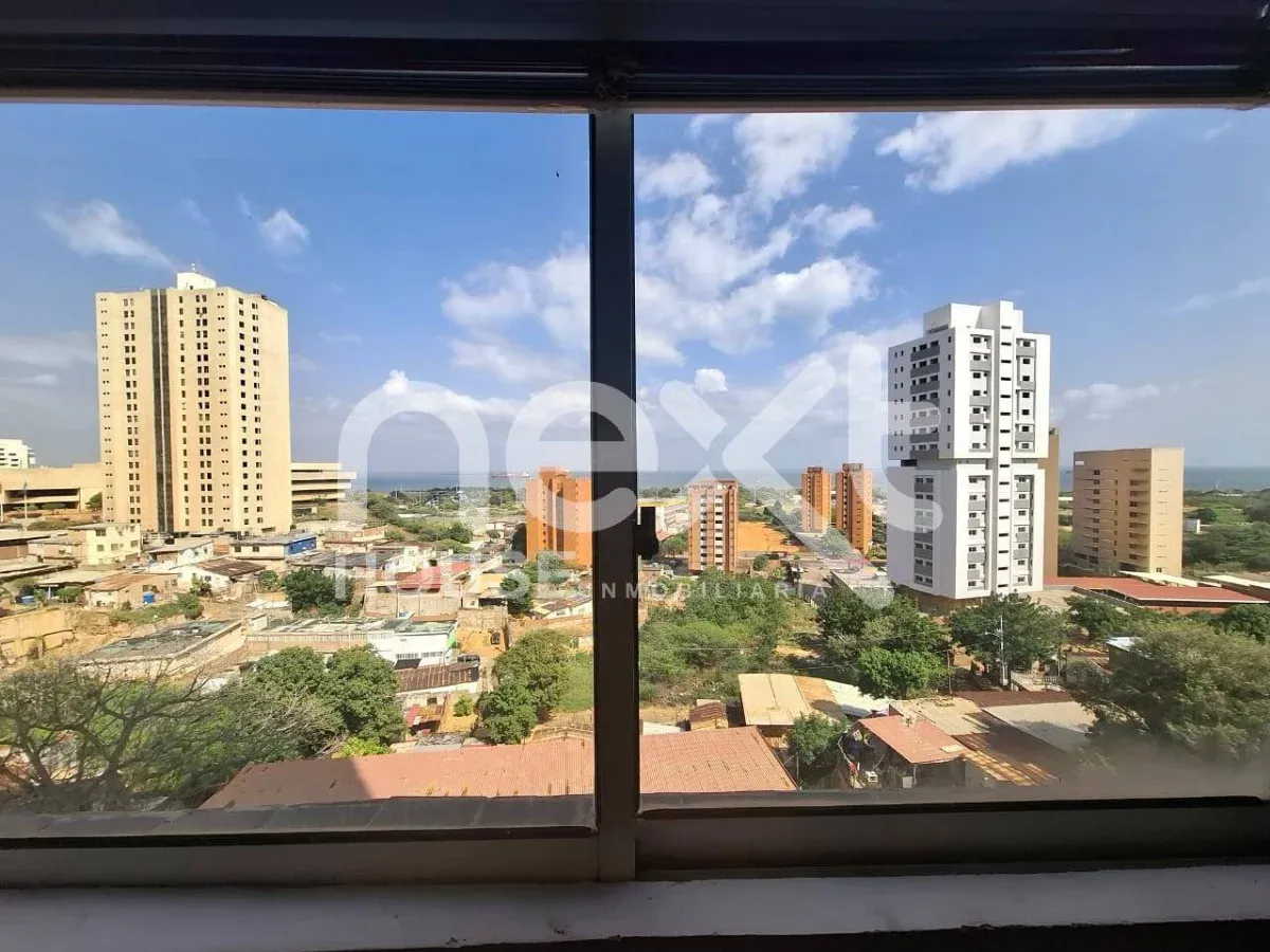 APARTAMENTO VENTA SECTOR VALLE FRIO RESID. LAGO CRISTAL MARACAIBO NEXT 3511 - 5