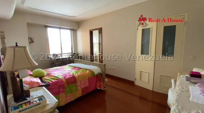 Bello Apartamento En Venta, Sector El Milagro MLS #26-1608 - 7