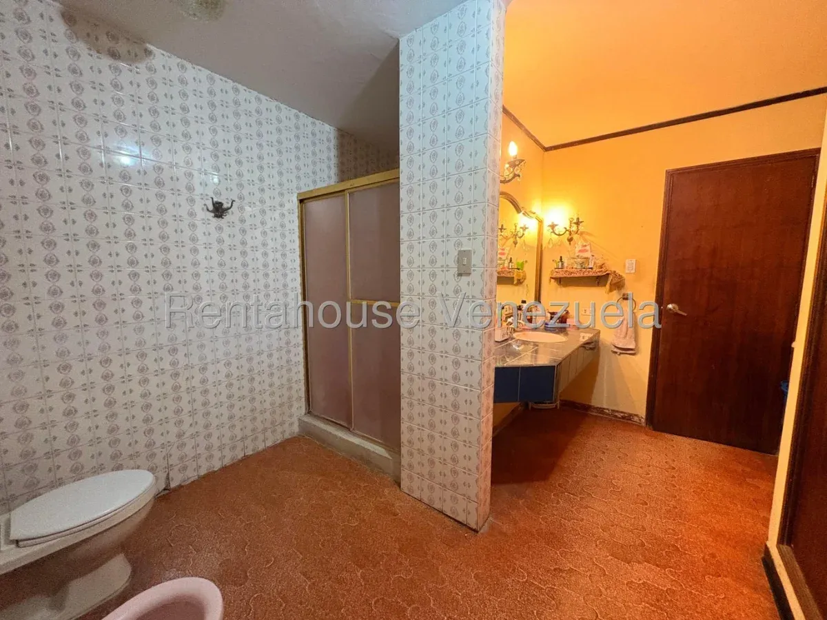 Bella Casa En Venta En El Sector Irama MLS #26-17570 - 20