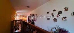 View 16