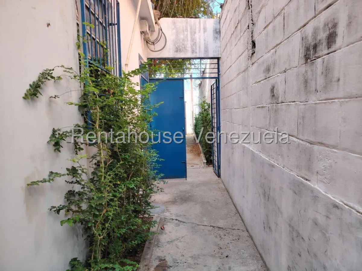 Casa Comercial En Venta En El Sector Las Mercedes MLS #26-6852 - 17