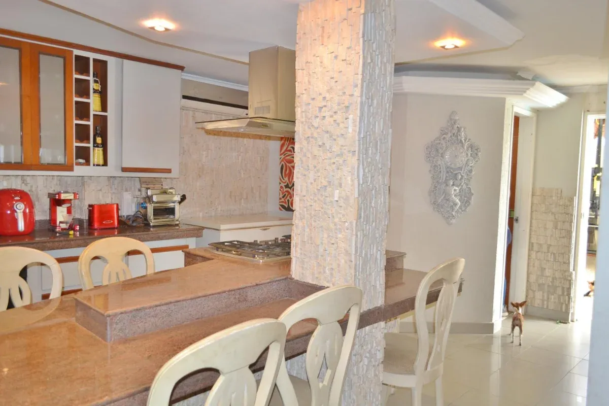 Bella Casa Con Piscina En Venta En El sector Monte Claro MLS #25-9773 - 19