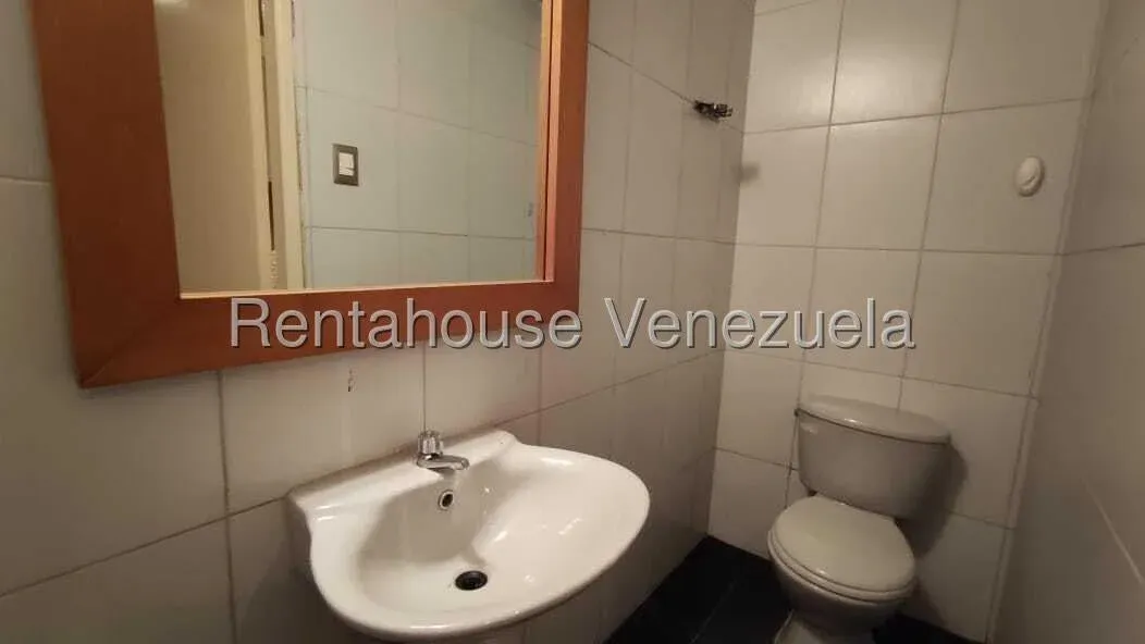 Amplia Oficina En Alquiler, Sector San Martin MLS #26-13639 - 8