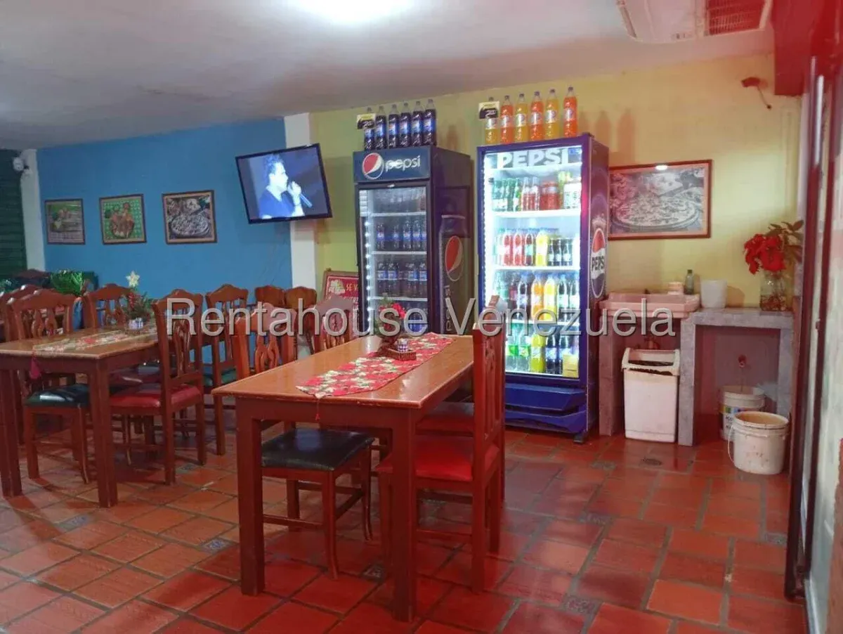 Local Comercial Con Casa Incluida En VENTA EN El Sector De Pomona MLS #26-10545 - 14