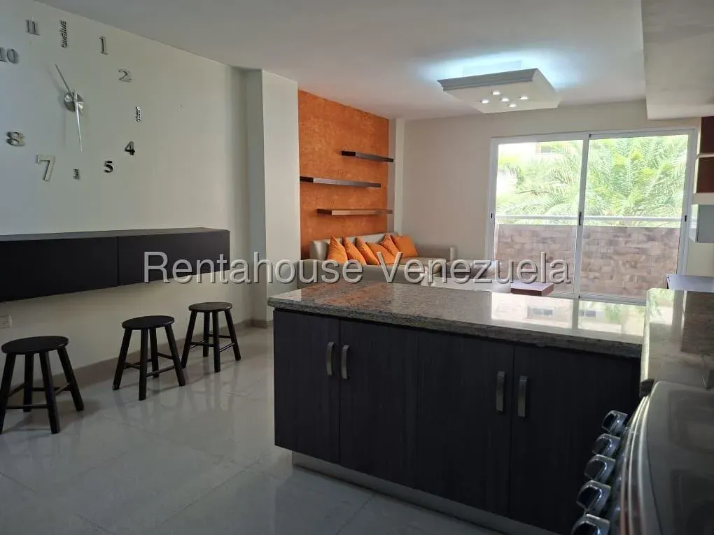 Hermoso Apartamento En VENTA En La Av. Milagro Norte MLS #26-20922 - 10